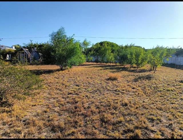 LAND FOR SALE IN DARLING